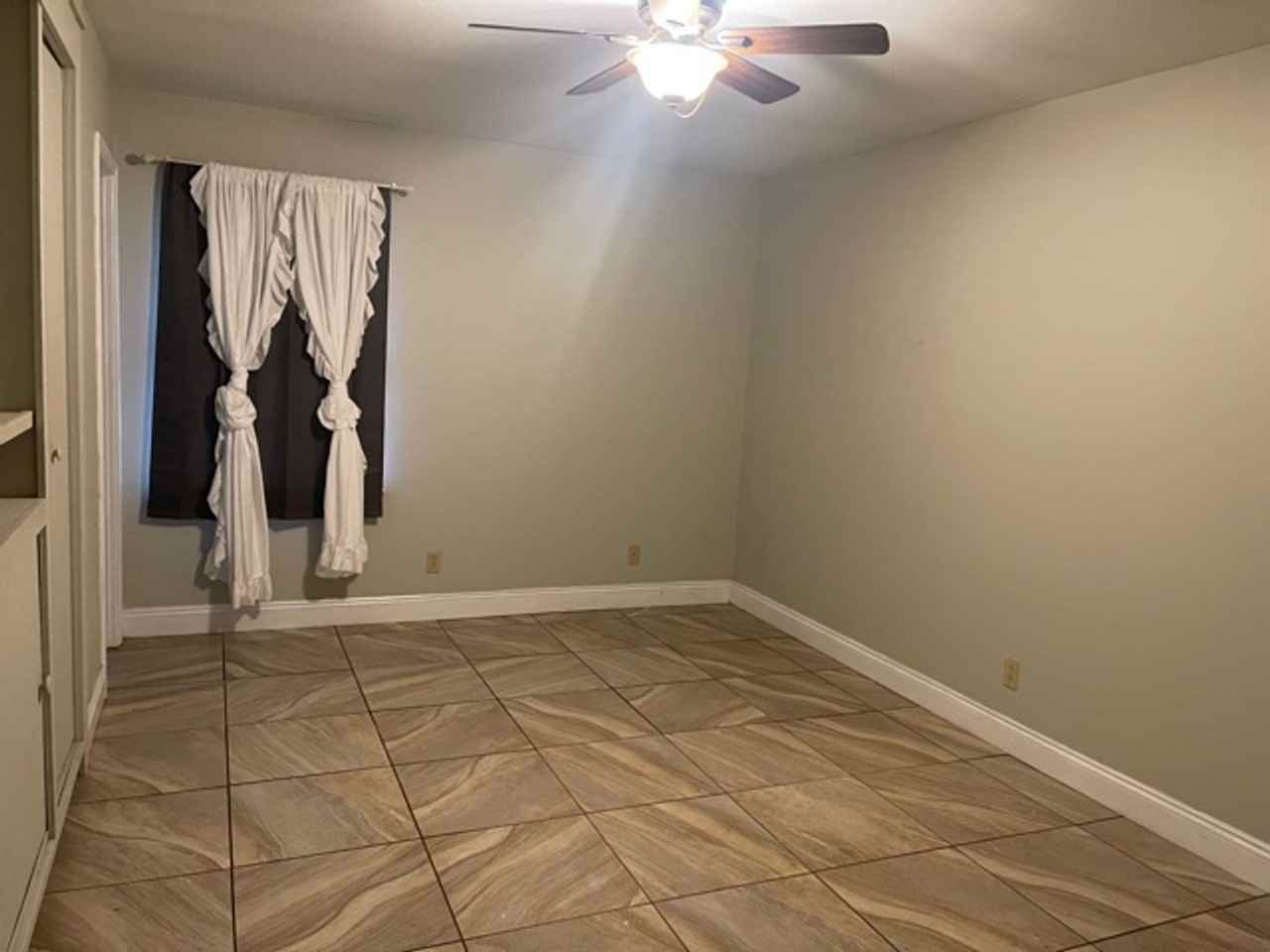 113 Vanderbilt Dr - Photo 6 of 19