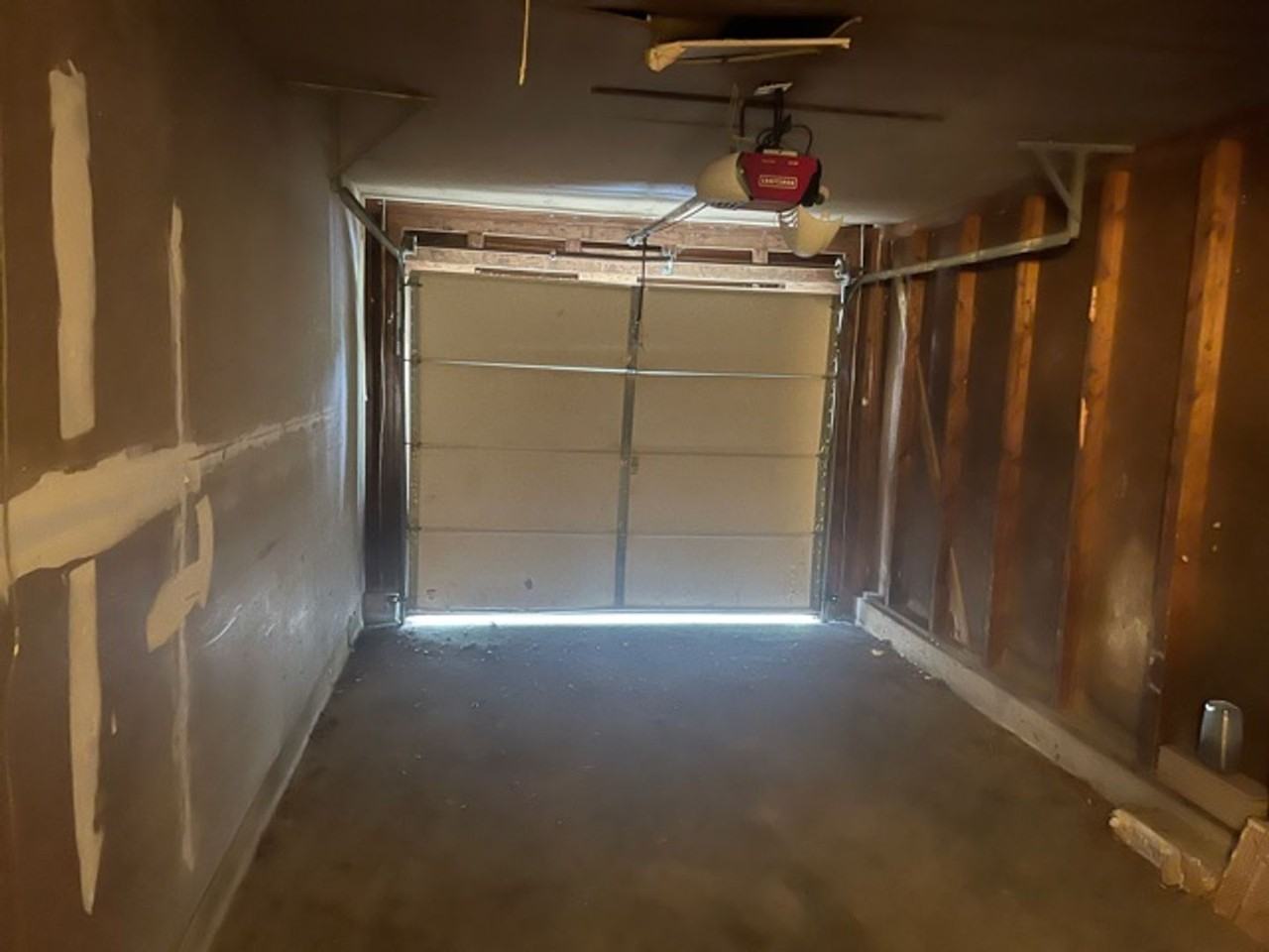 113 Vanderbilt Dr - Photo 6 of 21