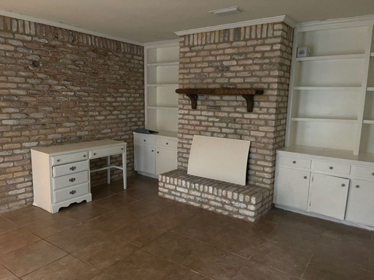 113 Vanderbilt Dr - Photo 4 of 19