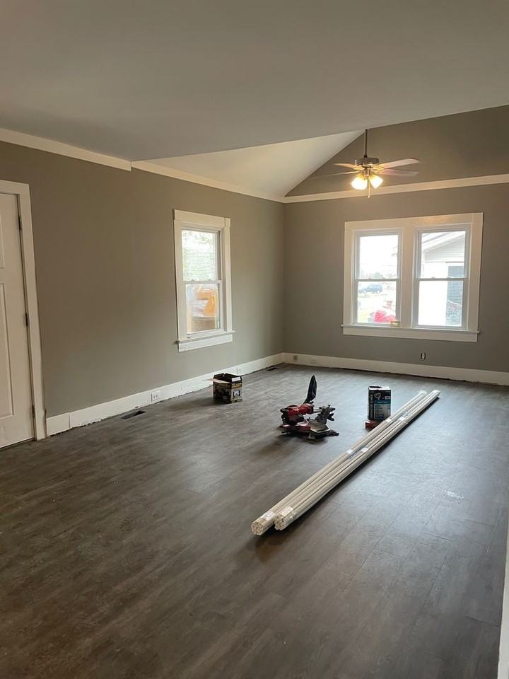 312 Sumpter Avenue - Photo 2 of 33