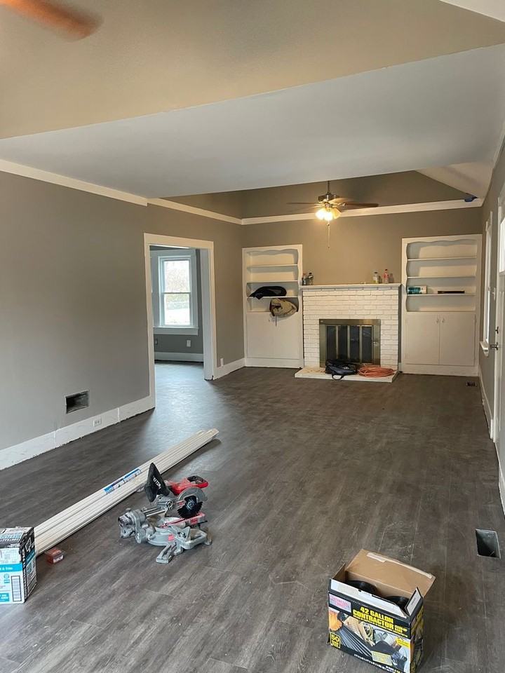 312 Sumpter Avenue - Photo 3 of 33