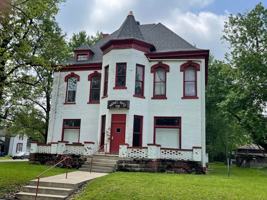 featured image of 1011 North St