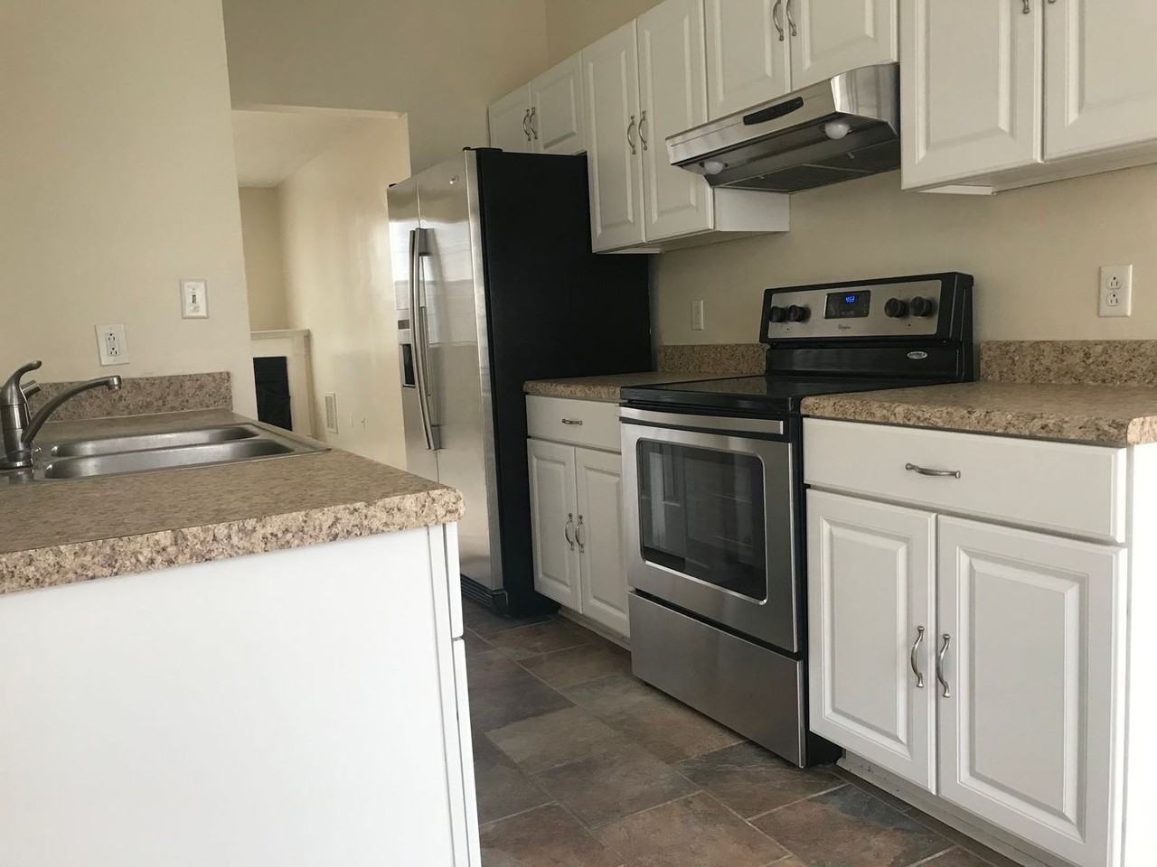 837 Old Clubhouse Rd - Photo 7 of 20