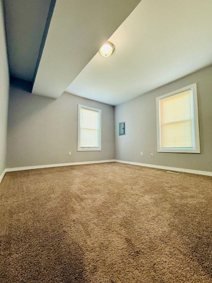 2300 Tioga Pkwy - Photo 3 of 8