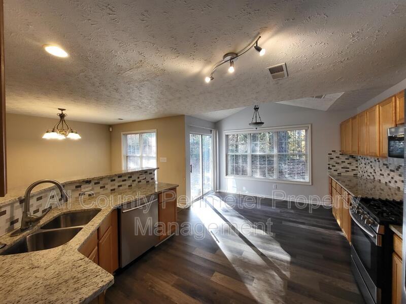 287 Ridgestone Way Sw - Photo 6 of 14