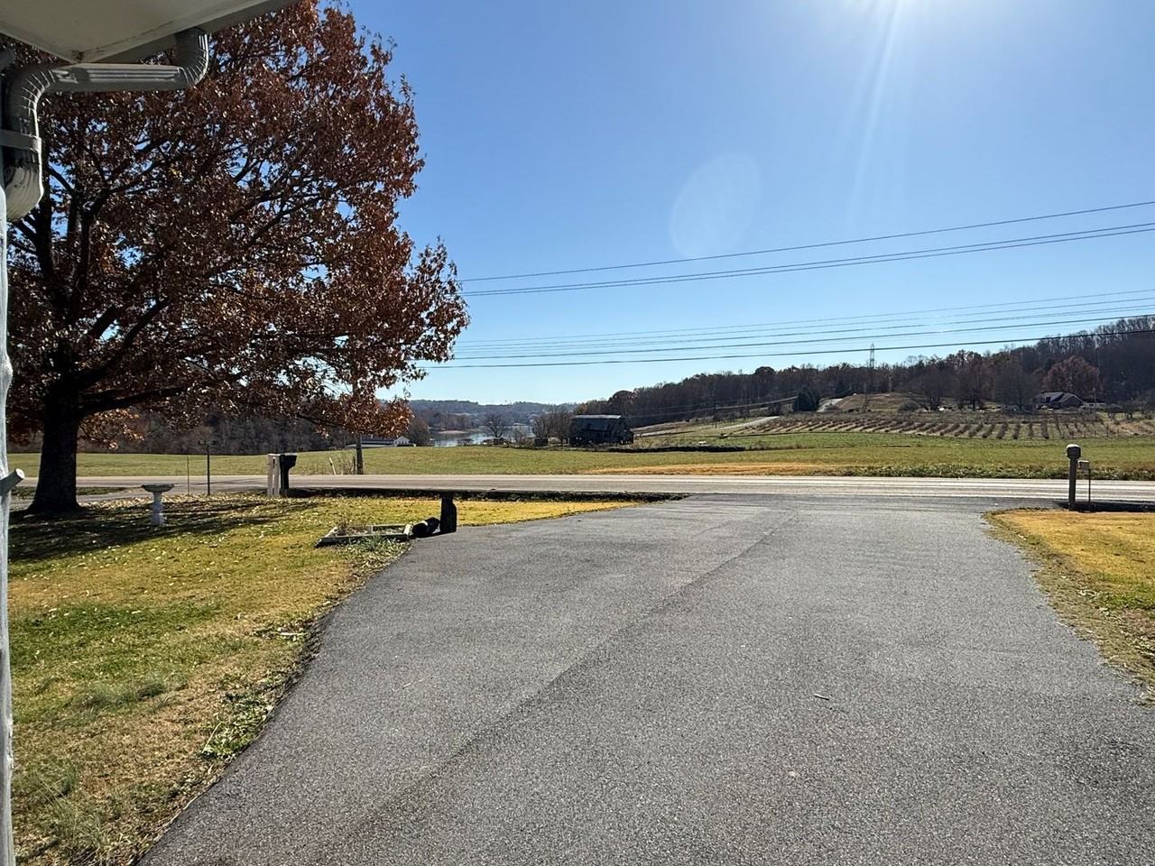 1504 Muddy Creek Road - Photo 4 of 39