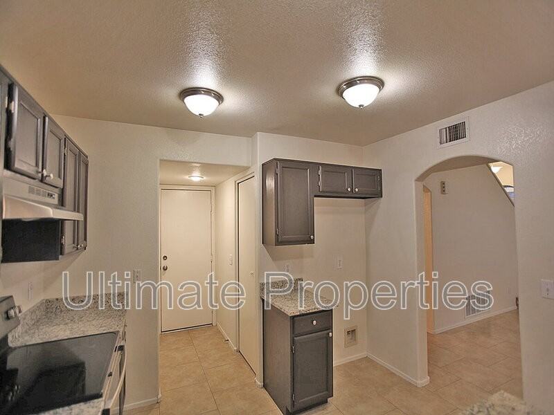 15212 N 90th Ave - Photo 7 of 17