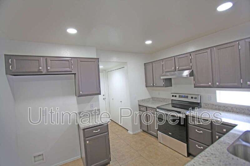 15316 N 89th Ave - Photo 6 of 16