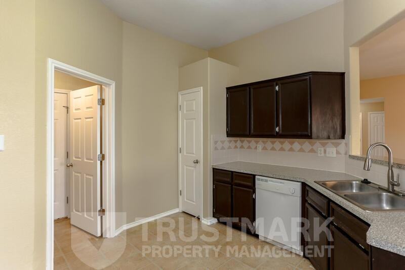 5406 Shawn Dr - Photo 6 of 26