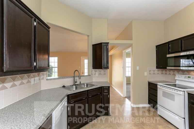 5406 Shawn Dr - Photo 7 of 26