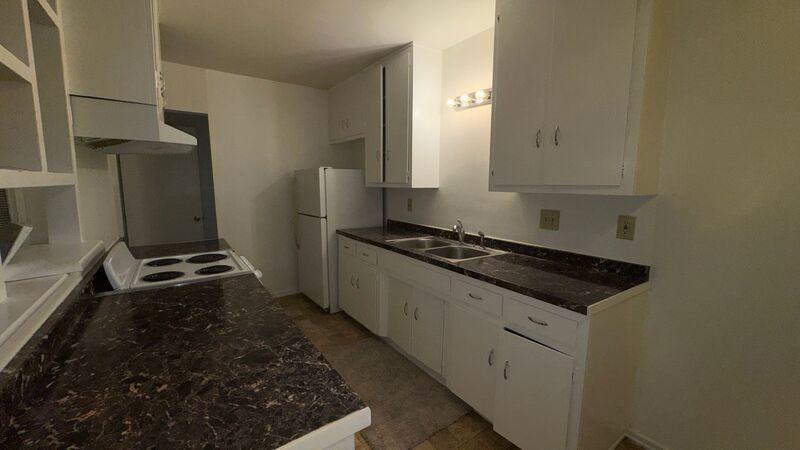 6308 Milton Ave #B - Photo 5 of 8