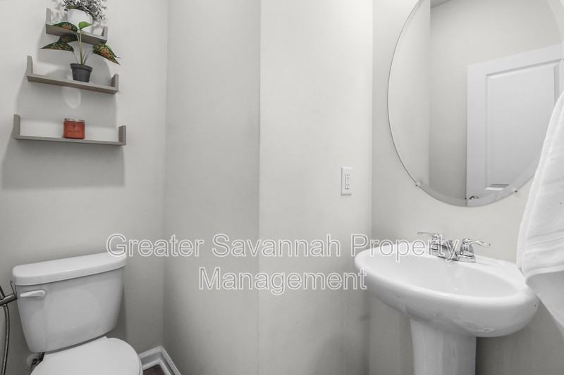 148 Benelli Dr - Photo 6 of 47