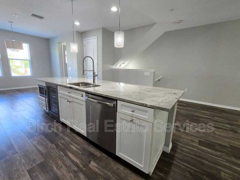 807 Callista Cay Loop - Photo 6 of 32