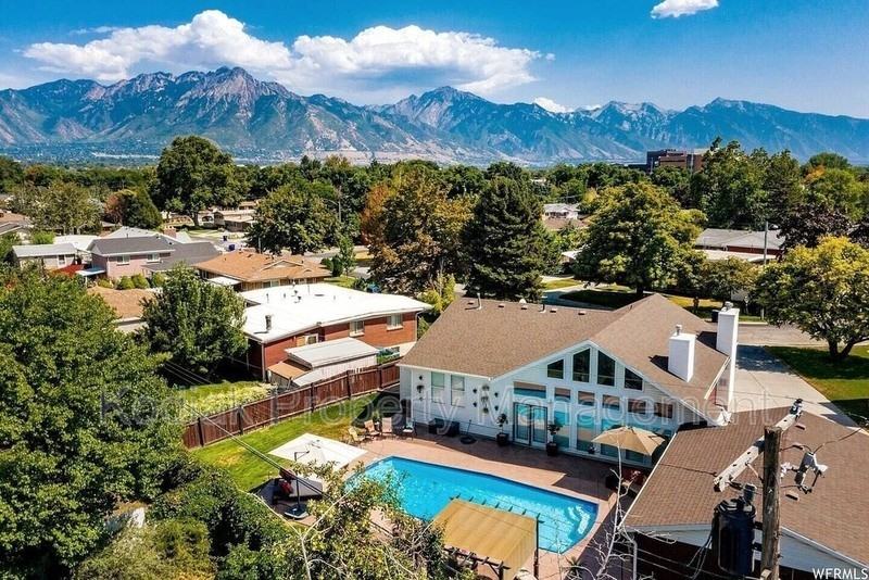 547 Es - Photo 2 of 18