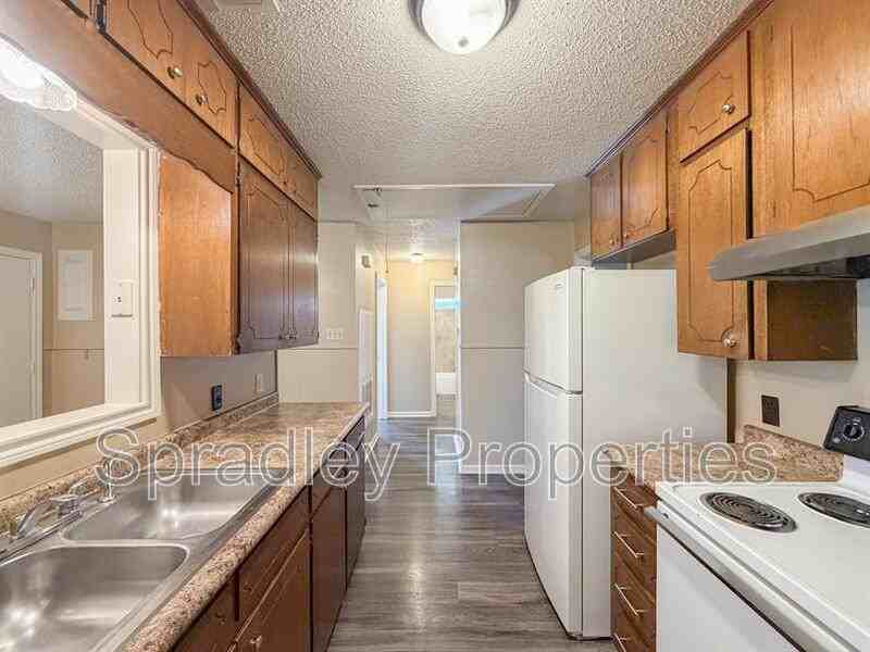 409B Cheyenne Dr - Photo 6 of 18