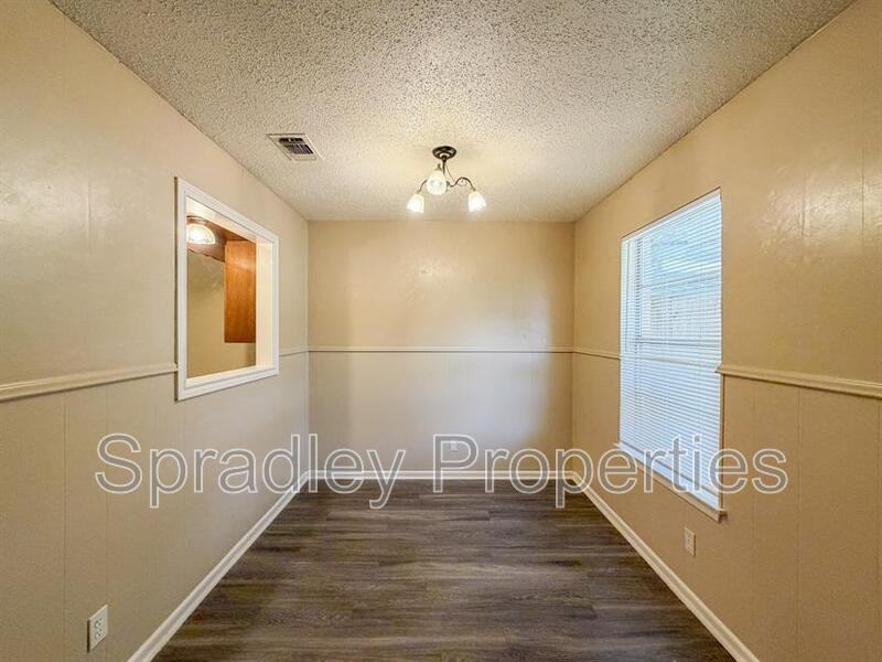 409B Cheyenne Dr - Photo 7 of 17