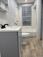 2 Orne St Apt 2 - Photo 4 of 6