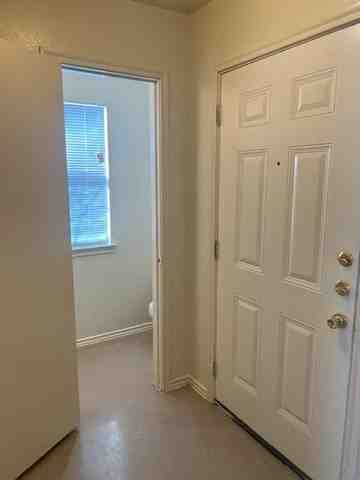 1105 Christopher Ave Apt A - Photo 5 of 40