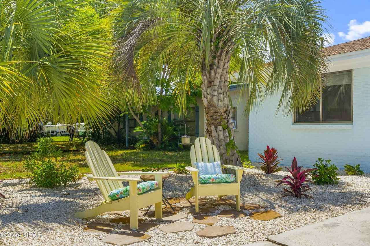 5403 South Lagoon Drive - Photo 2 of 37