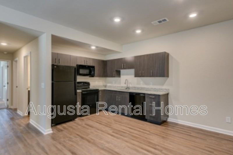 2507 Otter Run - Photo 7 of 32