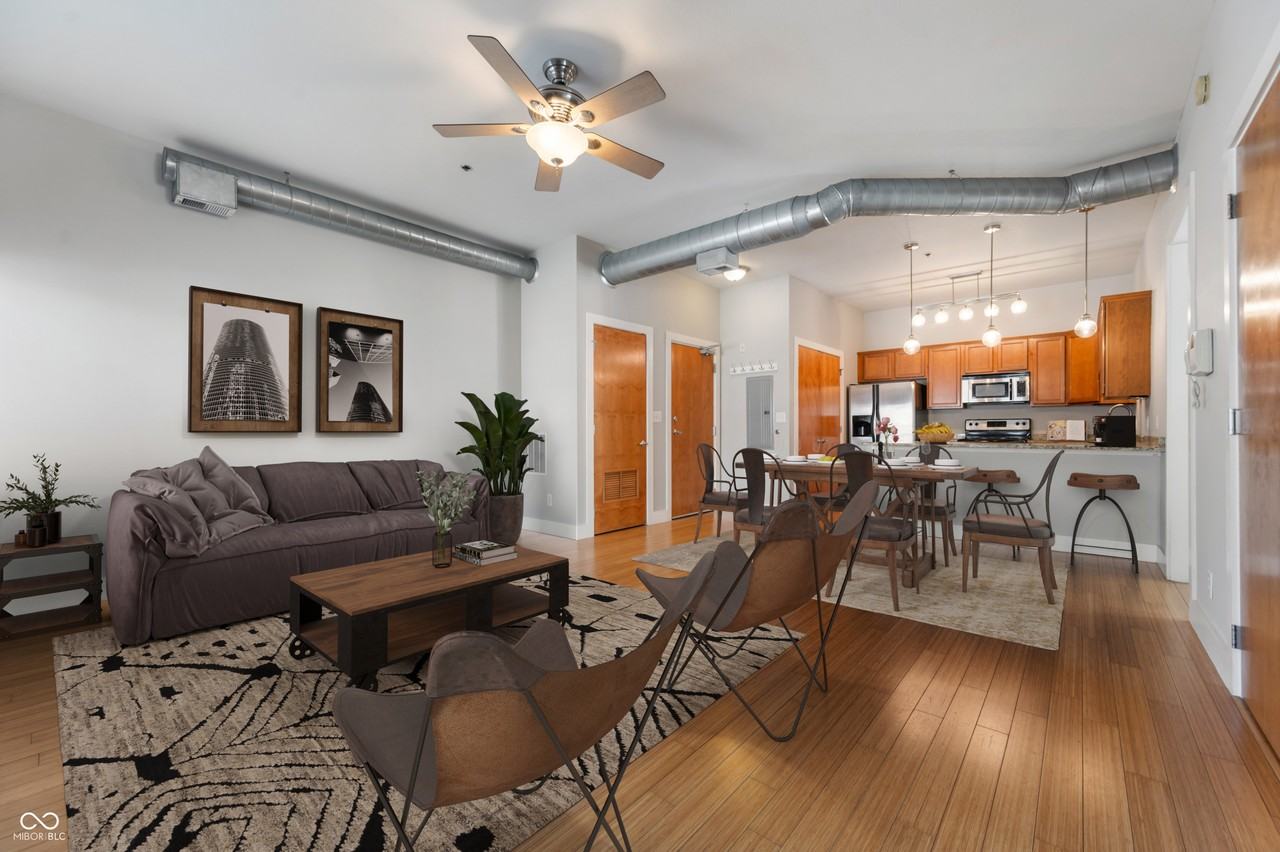 721 E North St - Photo 2 of 27