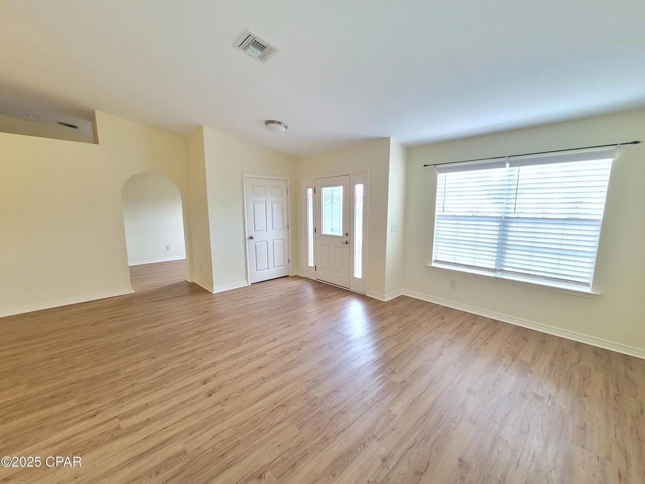 3225 Azalea Circle - Photo 5 of 41