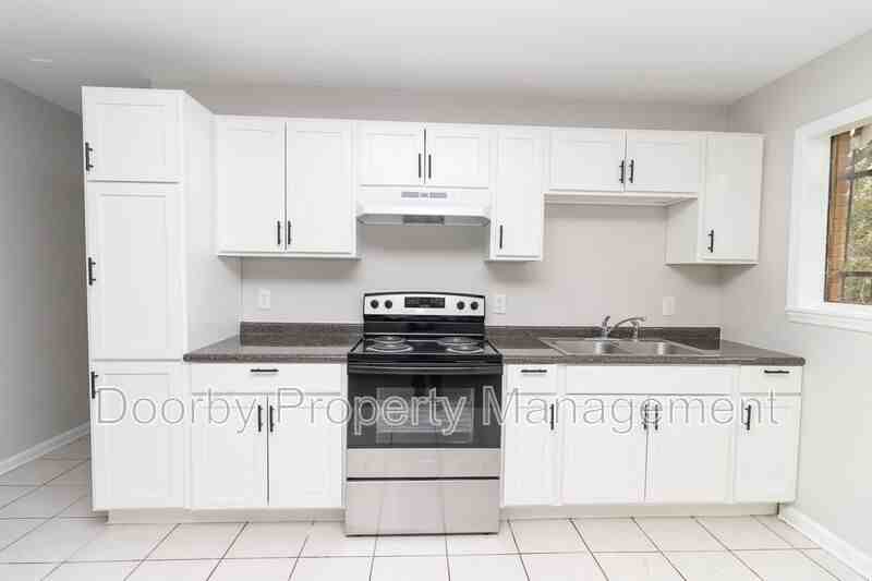 1132 N Hickory St #1132 - Photo 6 of 18