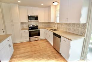 407 Stadium Lane - Photo 1 of 1