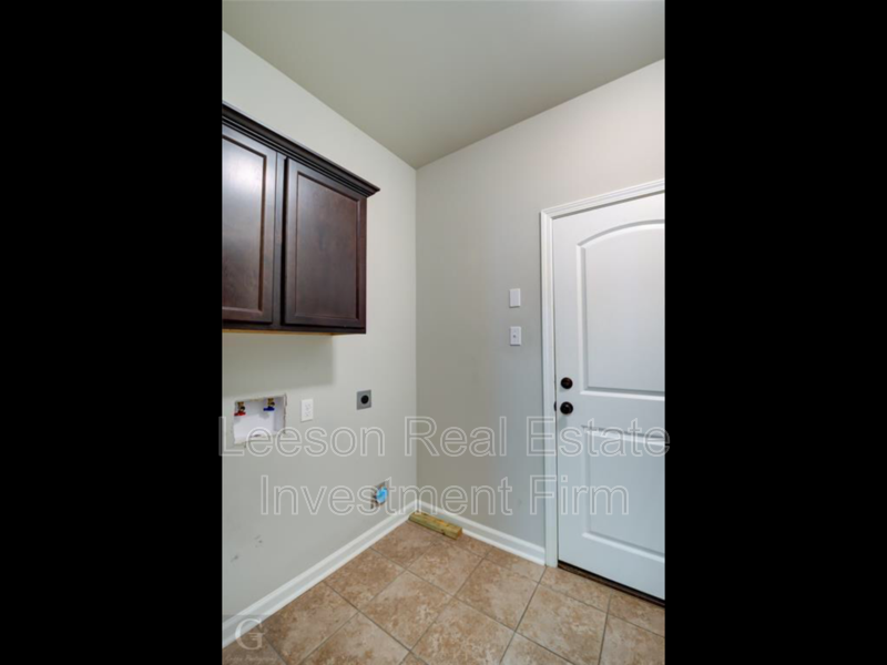 652 Riverscape Dr - Photo 6 of 17