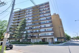 6800 Chemin de la Côte Saint Luc - Photo 1 of 1