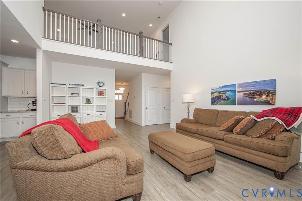 5319 Mossy Oak Road - Photo 7 of 16