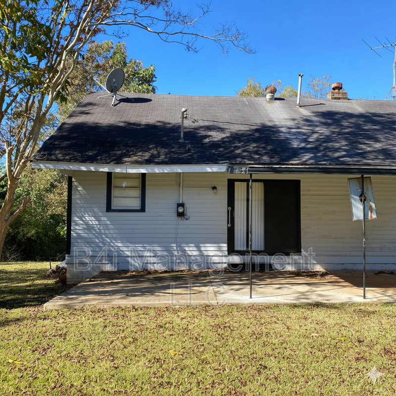 58 Bleachery St - Photo 4 of 4