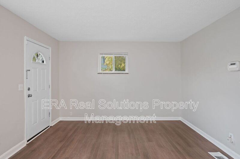 8268 Sandy Ln #B - Photo 3 of 16