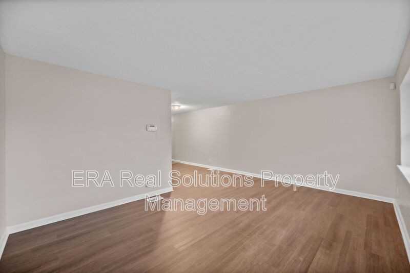 8268 Sandy Ln #B - Photo 6 of 16