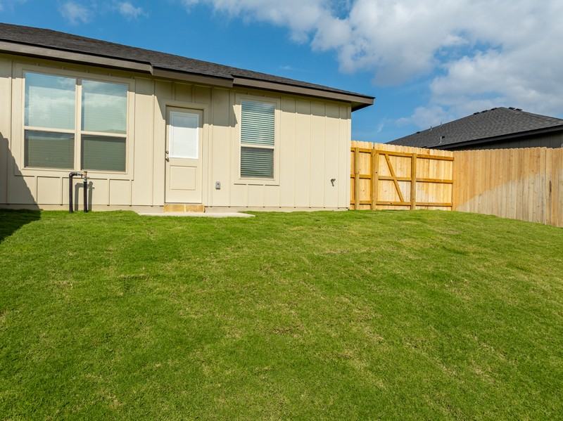 3800 Pecan Hickory - Photo 7 of 29