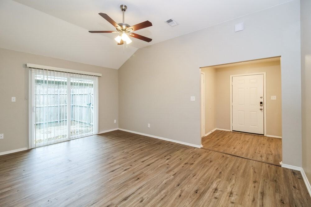 1201 Paco Trl - Photo 6 of 19