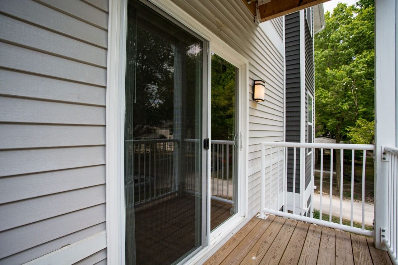 509 S Elm - Photo 2 of 16