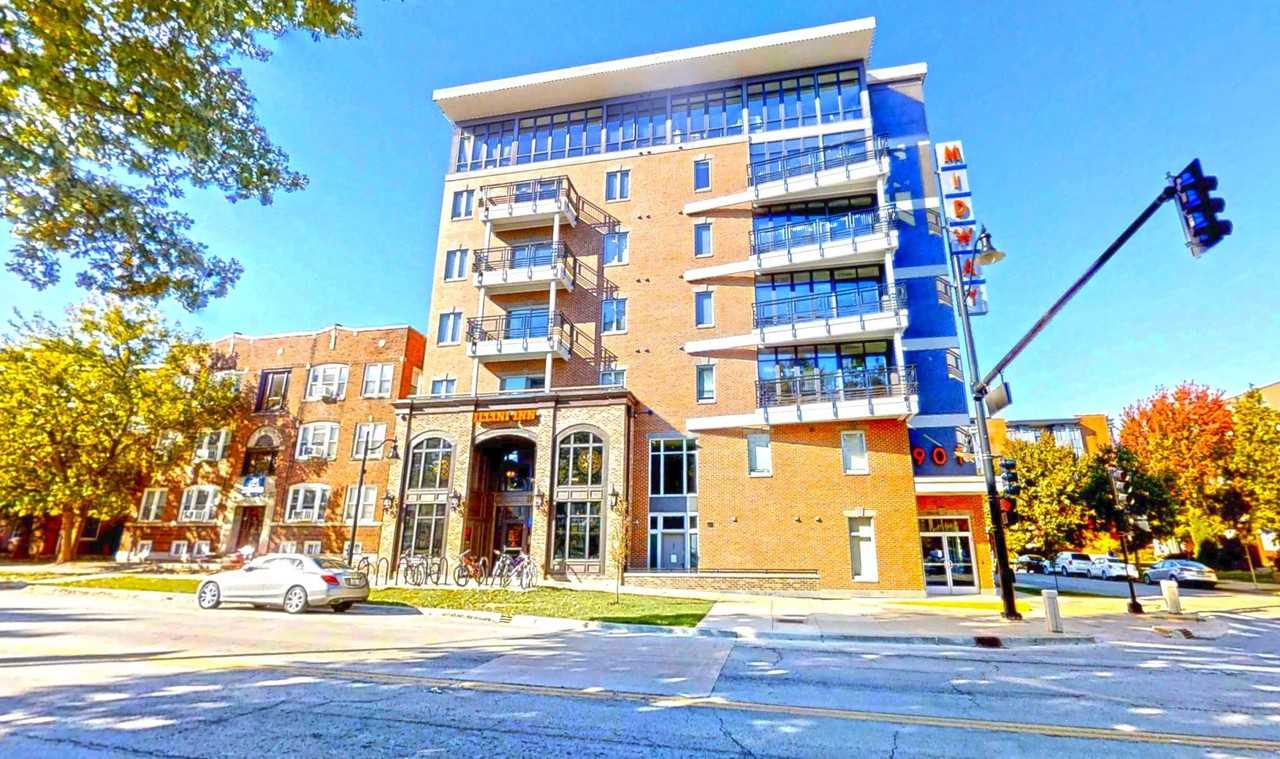 901 S Fourth - Midway - Photo 3 of 10