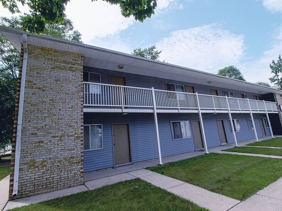 212 E White Street - Photo 3 of 8