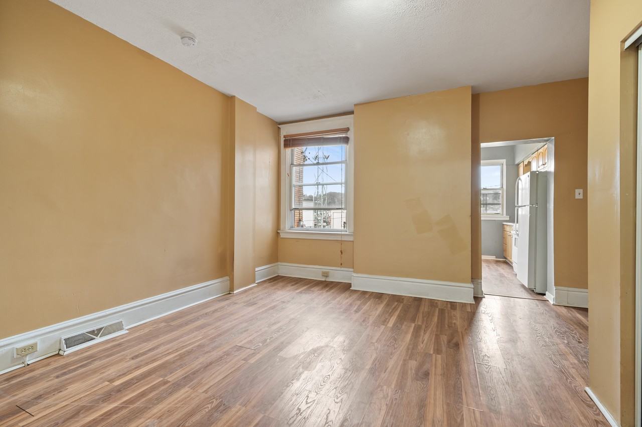 519 Marwood Avenue - Photo 5 of 18