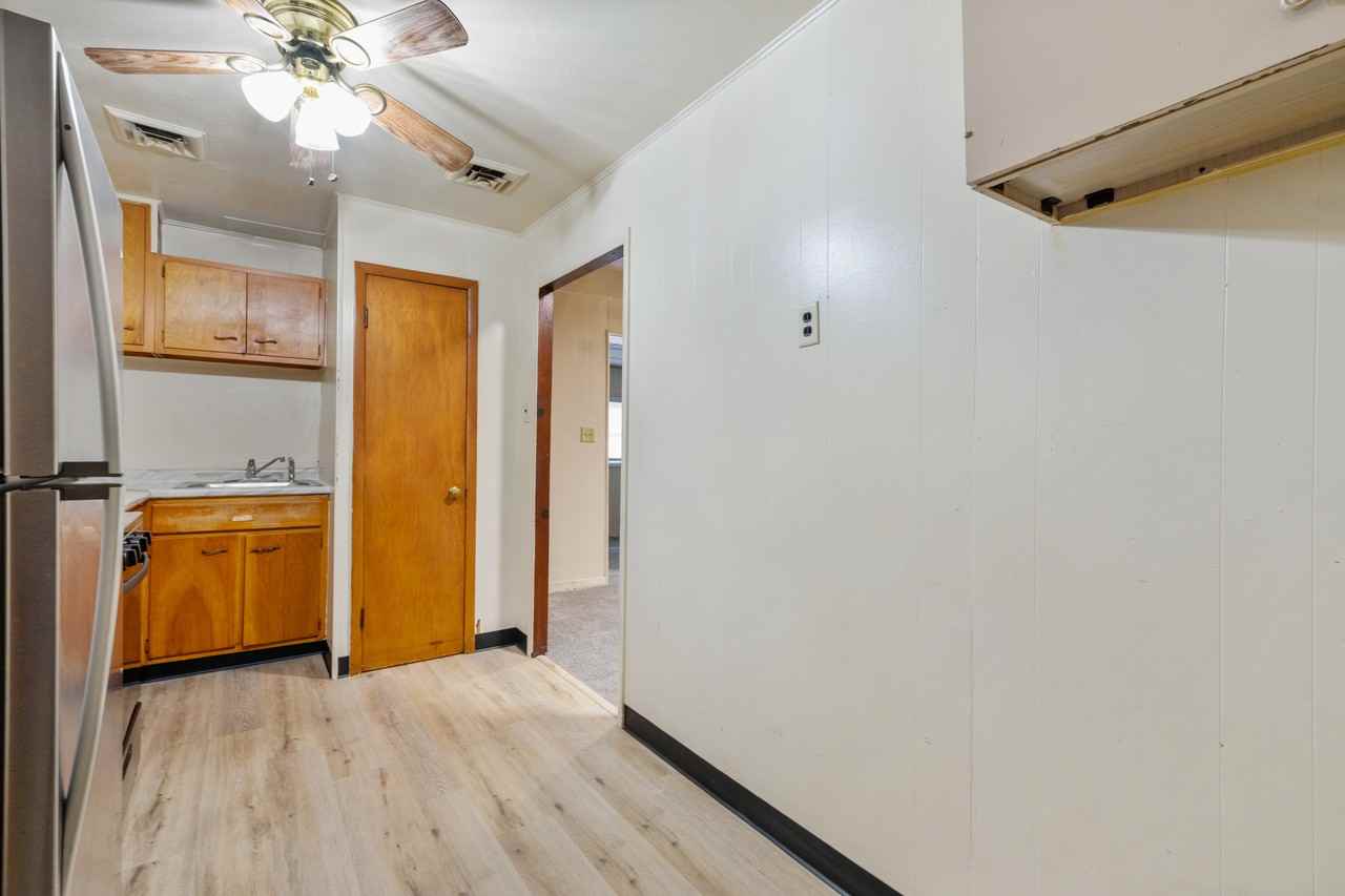 441 - 443 - 445 Library Street - Photo 3 of 12