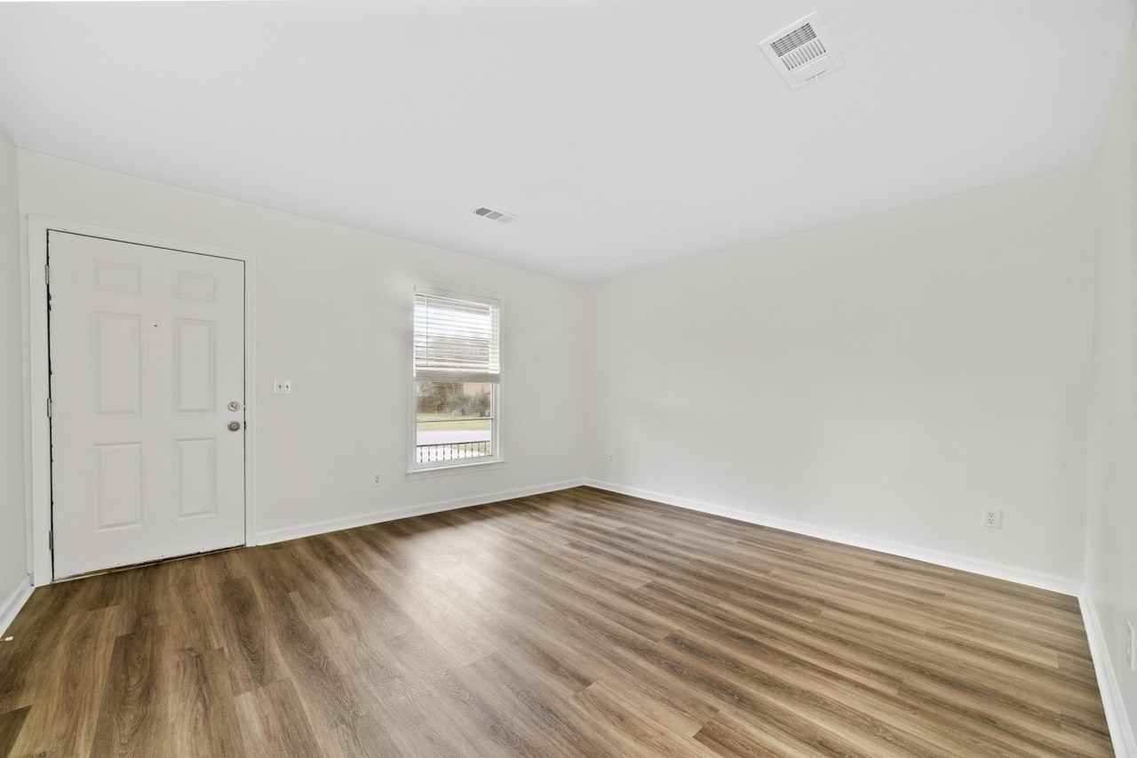 138 Braly Drive - Photo 4 of 5