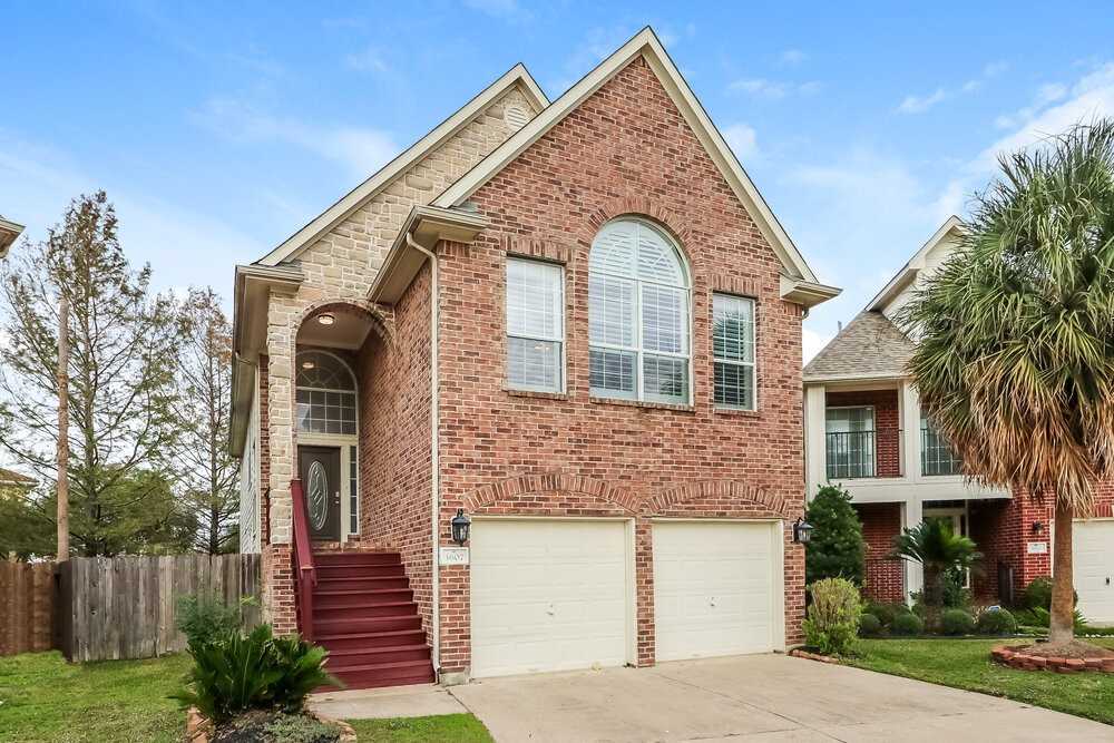 3607 Burning Palms Ct - Photo 4 of 20