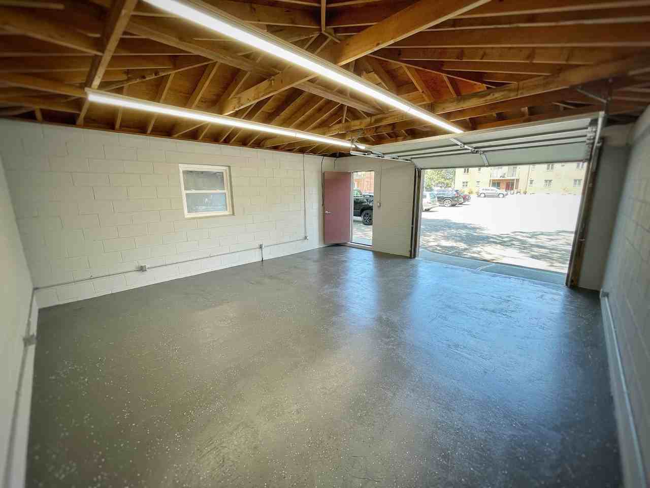 Windsor Gardens Apartments - Photo 6 of 9