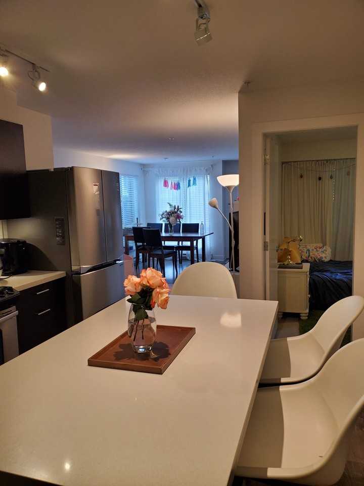 500 Royal Avenue #105 - Photo 3 of 9