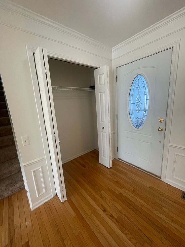 7480 Hickory Ridge Drive - Photo 3 of 40