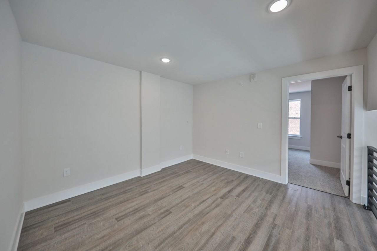 HH Bangor Block - Photo 7 of 50