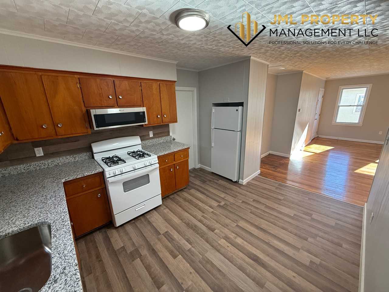 52 Pitman Street - Photo 3 of 10