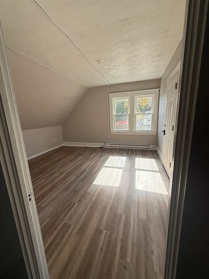 26 Hough Street - Photo 5 of 11