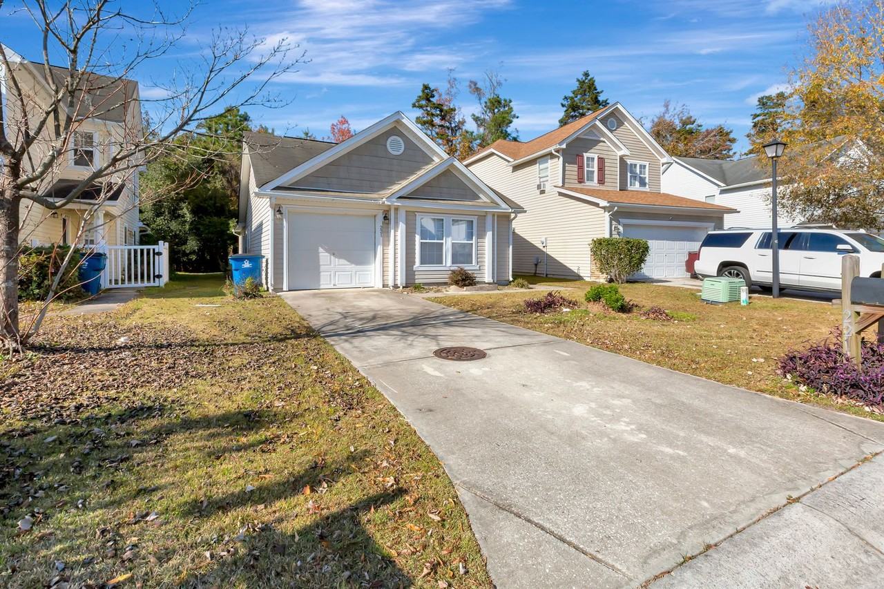 221 Chemistry Circle - Photo 2 of 27